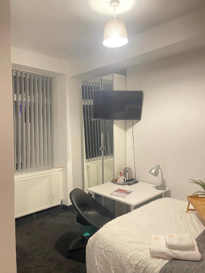 Elegant Studio1 Netflix Bathroom Close To Beach Swansea Exterior photo