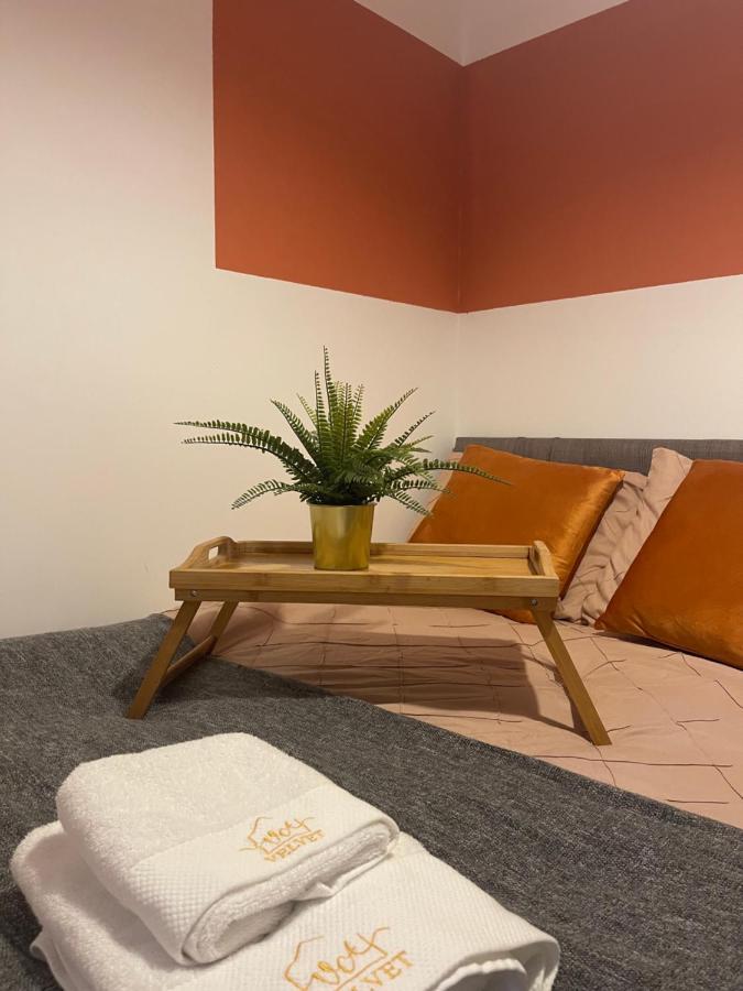 Elegant Studio1 Netflix Bathroom Close To Beach Swansea Exterior photo