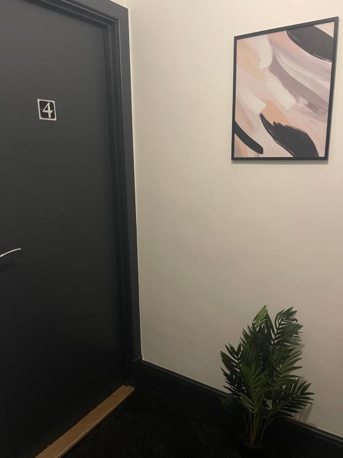 Elegant Studio1 Netflix Bathroom Close To Beach Swansea Exterior photo