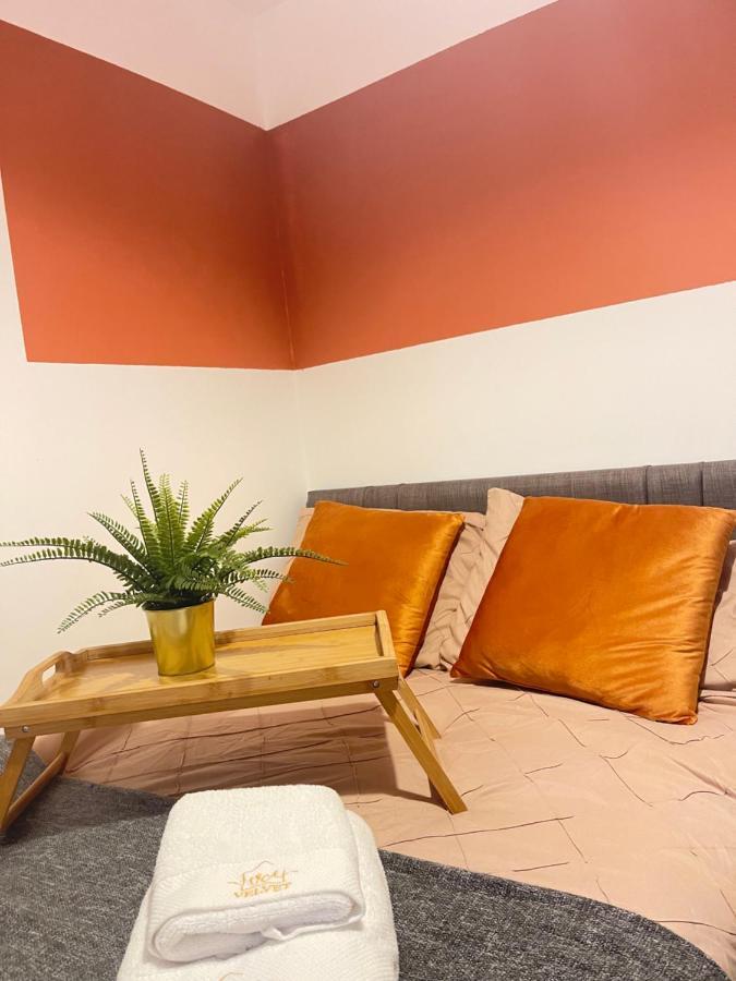 Elegant Studio1 Netflix Bathroom Close To Beach Swansea Exterior photo